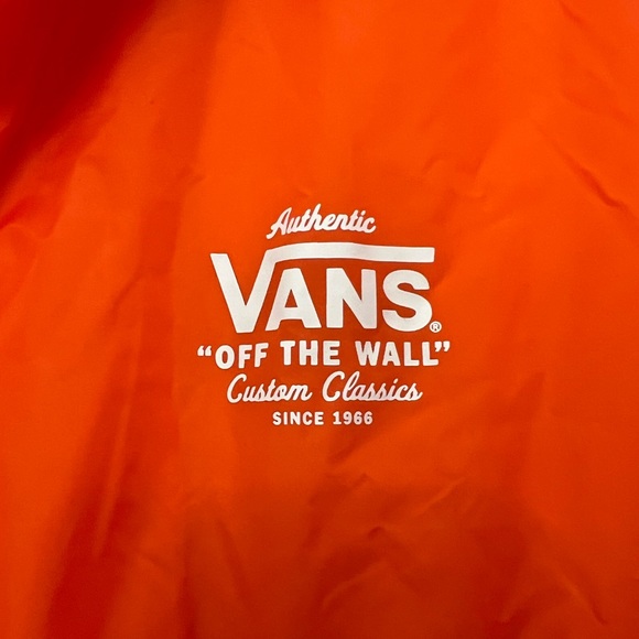 Vans windbreaker XL - Picture 2 of 2